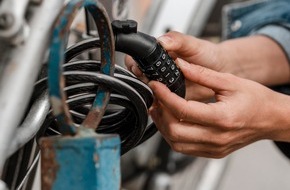 Verbraucherzentrale Nordrhein-Westfalen e.V.: Diebstahlschutz fürs Fahrrad: Reicht die Hausratversicherung aus?