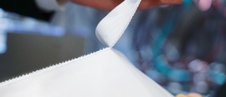 Koehler Group: Effizient und nachhaltig zur recyclebaren Papierverpackung: Koehler Paper und HDG-Verpackungsmaschinen stellen Neuentwicklung »Pressure-Seal-Modul« und flexibles Verpackungspapier vor