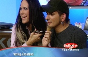 TELE 5: Der Bart ist ab! - Sandra stutzt ihrem Sascha live in 'Big Brother bei Nachtfalke' den Bart / Eine Rückkehr ins Big Brother-Haus wäre für beide denkbar