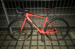 Polizeipräsidium Freiburg: POL-FR: Waldkirch-Kollnau: Wem gehört dieses Fahrrad? - Zeugenaufruf