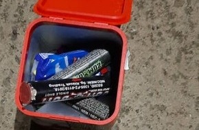 Bundespolizeiinspektion Erfurt: BPOLI EF: Mit verbotener Pyrotechnik im Zug unterwegs