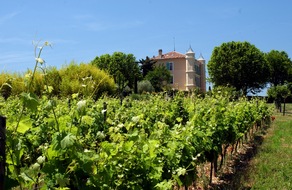 Delinat: Delinat-Weingut Château Duvivier in Südfrankreich: / Wohlfühlort für Mensch und Natur