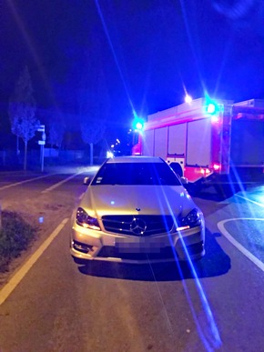 POL-ME: Verdacht des illegalen Autorennens: 19-Jähriger bei Unfall schwer verletzt - Langenfeld - 2109113