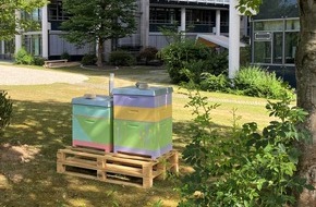 Coface Deutschland: Das große Summen: Zwei Bienenvölker für Coface