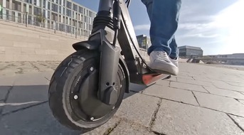 Oehler Web: Vom schnellen E Roller bis zum verkehrssicheren E Scooter mit Strassenzulassung finden Sie bei Go-Wheels Ihr Scooter Modell