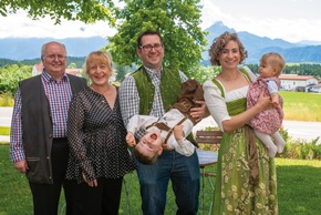 Landhotel Gockelwirt serviert Kult-Hähnchen zu märchenhafter Historie – Beliebte Location für Familienfeiern und Firmenevents
