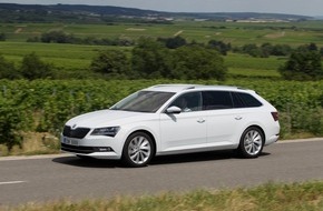 Skoda Auto Deutschland GmbH: SKODA SUPERB Combi ist Restwertriese - bester Werterhalt aller Mittelklassemodelle (FOTO)