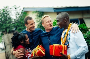 ARD Das Erste: Von der Mongolei bis Mexiko: "Die Braut, ihr Mann, die Eltern & Wir! Kai und Knossi auf Hochzeitsreise"