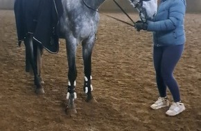 Polizeidirektion Itzehoe: POL-IZ: 251202.2 Kellinghusen: 22-Jährige vermisst