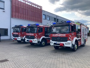 FW-EN: Feuerwehr Hattingen stellt drei neue Hilfeleistungslöschgruppenfahrzeuge in Dienst - Investition in die Sicherheit der Bevölkerung