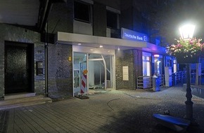 Polizei Mettmann: POL-ME: Geldautomat in Fußgängerzone gesprengt - die Polizei sucht Zeugen - Wülfrath - 2206103