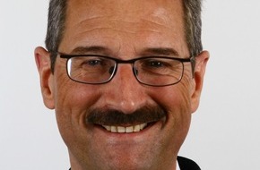 AZ Direct AG: Zusammenschluss: AZ Direct AG und dr.huldi.management.ch ag bündeln Kräfte und Kompetenzen