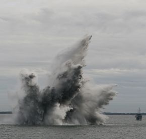 Deutsche Marine: Pressemeldung - Internationaler Marineverband macht Ostssee sicherer - Bereits erste Mine gesprengt