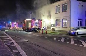 Polizei Mettmann: POL-ME: Brand in leerstehendem Haus - Polizei stellt jugendliche Tatverdächtige - Hilden - 2201012