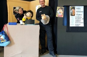 Polizeidirektion Lüneburg: POL-LG: Mehr als nur Spaß: Puppenbühne der Polizeidirektion Lüneburg sensibilisiert wieder Viertklässler zum Thema Medien