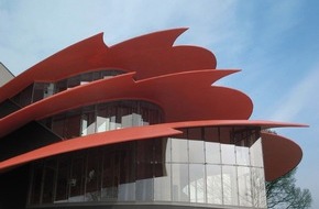 Renault Deutschland AG: Renault Design Trends No. 7 / Moderne Baukultur in Deutschland