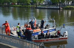 Feuerwehr Mülheim an der Ruhr: FW-MH: Personensuche nach Sprung von der Schloßbrücke wurde fortgesetzt.