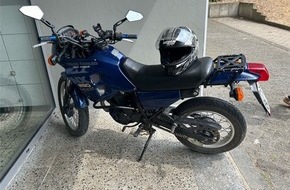 Kreispolizeibeh&ouml;rde Siegen-Wittgenstein: POL-SI: Volltreffer bei Motorradkontrolle - 33-J&auml;hriger legt einige Straftaten hin -#polsiwi