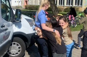 Polizeidirektion Bad Kreuznach: POL-PDKH: Radfahrausbildung an der Dr. Martin-Luther-King Grundschule in Bad Kreuznach