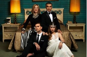 Sky Deutschland: Preisgekrönter Serienhit: "Schitt's Creek" ab 7. April auf Sky Comedy