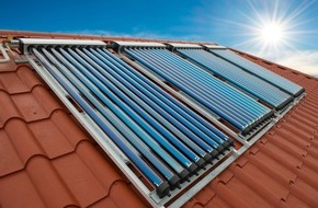 Selfio GmbH: Solarthermie – Der umweltfreundliche Partner für Warmwasser und Heizung