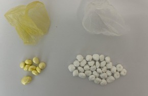 Polizeidirektion Kiel: POL-KI: 250512.1 Kiel: Zwei mutmaßliche Drogendealer vorläufig festgenommen - ein 19-Jähriger kam in Untersuchungshaft