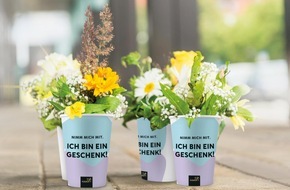 Fleurop AG: Internationaler Lonely Bouquet Day verspricht unverhofftes Blumenglück / Blumensträußchen finden, behalten oder verschenken