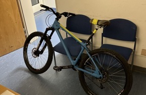 Polizeipräsidium Mittelhessen - Pressestelle Wetterau: POL-WE: Bad Nauheim: Wem gehört das Fahrrad?