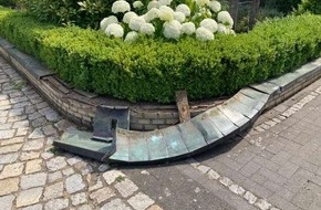 Polizeiinspektion Rotenburg: POL-ROW: ++ Schockanruf kann Seniorin nicht schocken ++ Polizei klärt Unfallflucht ++ Radlader an der Sandgrube beschädigt ++ Einbruch in Imbiss-Verkaufsanhänger ++
