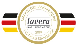 Laverana GmbH: Jury Deutsche Standards wählt Pionier lavera exklusiv als Marke des Jahrhunderts und als Die Naturkosmetik aus