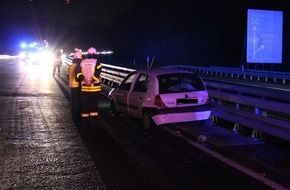 Feuerwehr Iserlohn: FW-MK: Verkehrsunfall auf der Autobahn 46