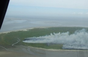 Polizeiinspektion Cuxhaven: POL-CUX: Brandursachenermittlung auf Vogelinsel Mellum aufgenommen. Einbruchsdiebstahl in Einfamilienhaus Trunkenheit am Lenker in zwei Fällen Bilder in Digitaldatei anbei