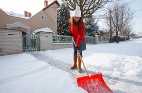 CosmosDirekt: Räumpflicht: Wer muss den Schnee schippen?