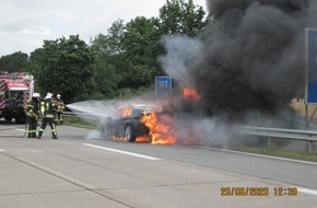 Polizeiinspektion Delmenhorst / Oldenburg - Land / Wesermarsch: POL-DEL: Autobahnpolizei Ahlhorn: Brand eines Pkw auf der BAB 29