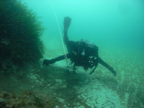 Bilder der Woche - Minentaucher: Tieftauchen vor Sardinien