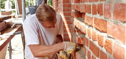 Deutsche Stiftung Denkmalschutz: 17.11.2023: 17 Stipendien für die Fortbildung von Handwerkerinnen und Handwerkern