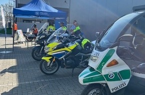 Kreispolizeibehörde Wesel: POL-WES: Hamminkeln - Die "Polizei" als Aussteller auf der Kick-Off Veranstaltung 2025