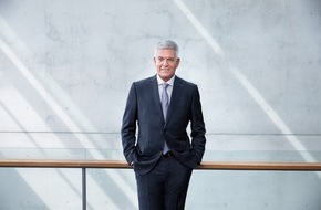 ZDF: ZDF begrüßt Entscheidung für öffentlich-rechtliches Jugendangebot im Netz / Intendant Bellut: "Ansporn, mehr Angebote für junge Zuschauer zu machen" (FOTO)