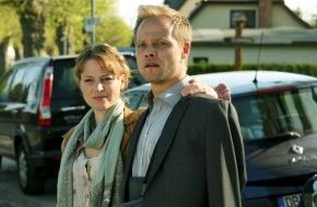 ZDF: ZDF-Fernsehfilm der Woche: "Tod an der Ostsee" / Krimidrama mit Maria Simon und Matthias Koeberlin (FOTO)