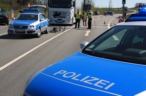 Polizeiinspektion Hameln-Pyrmont/Holzminden: POL-HM: Nachtragsmeldung zu "Tödlicher Verkehrsunfall - Bundesstraße 442 voll gesperrt": Radfahrer identifiziert
