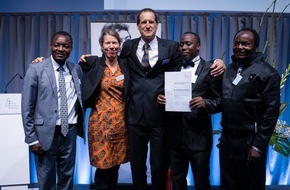 Else Kröner-Fresenius-Stiftung: 100.000 Euro für die Notfall- und Intensivmedizin in Tansania / Else Kröner Fresenius Preis für Medizinische Entwicklungszusammenarbeit 2019 verliehen