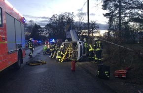 Feuerwehr und Rettungsdienst Bonn: FW-BN: Verkehrsunfall in Tannenbusch