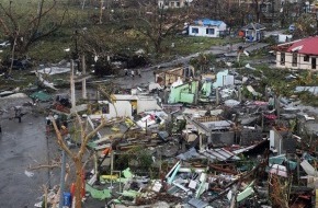 Heilsarmee / Armée du Salut: Typhon en Asie - L'Armée du Salut vient en aide aux victimes du cyclone qui a frappé les Philippines (Image)