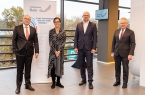 Initiativkreis Ruhr GmbH: Initiativkreis Ruhr GmbH startet Leitprojekt "Urbane Zukunft Ruhr" gemeinsam mit der Stadt Duisburg