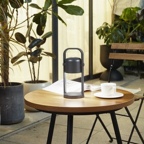 Nomad Lighting: Lampenwelt.de pr&auml;sentiert mobile Akkuleuchten f&uuml;r Abenteuer und Alltag