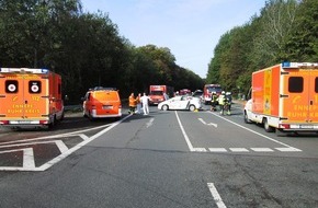Feuerwehr Sprockhövel: FW-EN: Verkehrsunfall mit vier Verletzten