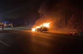 Polizeiinspektion Göttingen: POL-GÖ: (93/2023) Technischer Defekt: Opel Omega aus Hessen brennt auf A 7 vollständig aus, Fahrer unverletzt