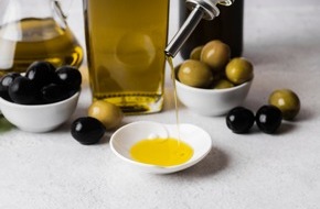 Verbraucherzentrale Nordrhein-Westfalen e.V.: Olivenöl in der Krise: Was tun?
