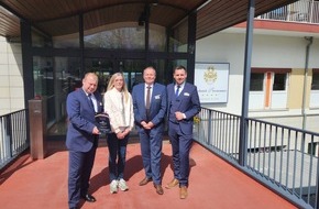 Privathotels Dr. Lohbeck: Privathotels Dr. Lohbeck: Seehotel Fleesensee f&uuml;r Mitarbeiterentwicklung ausgezeichnet