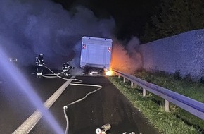 Feuerwehr Dortmund: FW-DO: LKW-Anhänger brennt auf der BAB 2